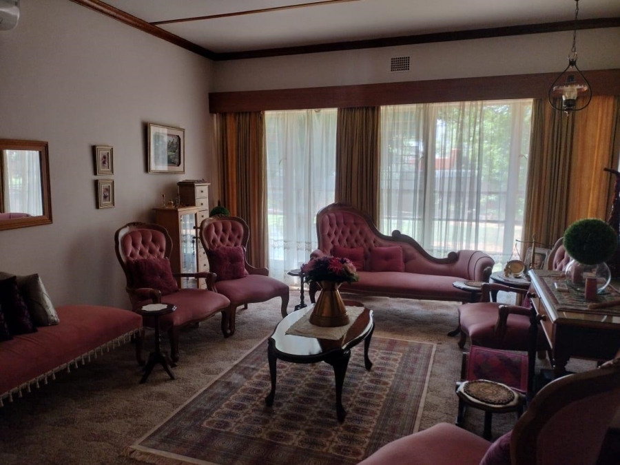 4 Bedroom Property for Sale in Bultfontein Free State